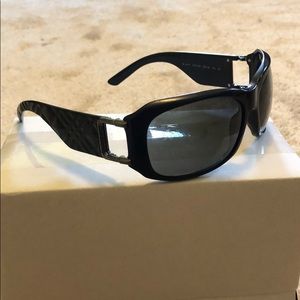 Authentic Burberry sunglasses